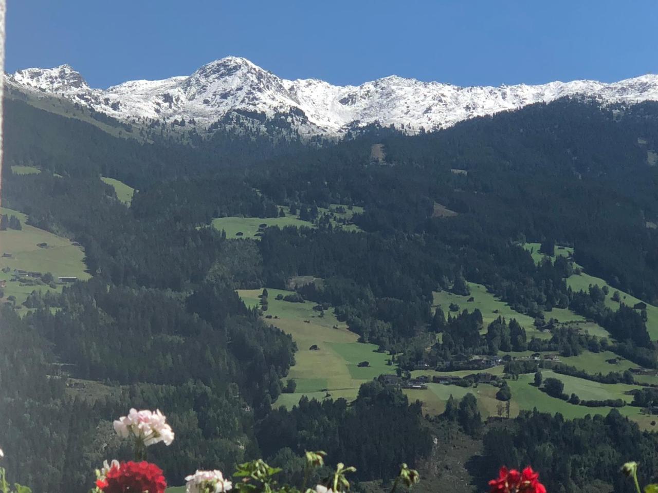 Appartement Landhaus Rieder Im Zillertal à Aschau Im Zillertal Extérieur photo